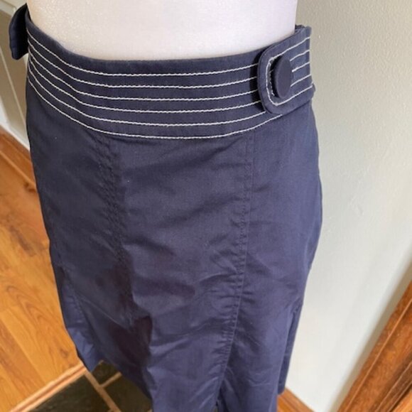 LILLY PULITZER Navy Button Accent 8 Panel Skirt Pink Label 4 - Picture 5 of 16